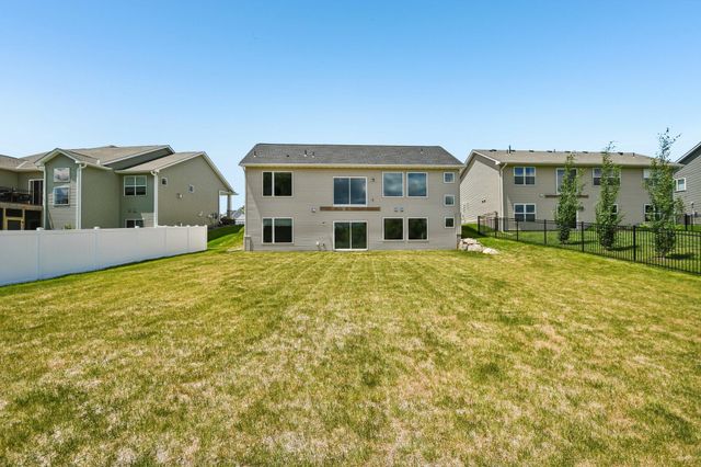 1732 Spruce Street, Farmington, MN 55024