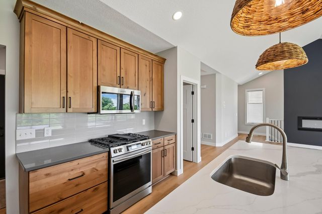 1732 Spruce Street, Farmington, MN 55024