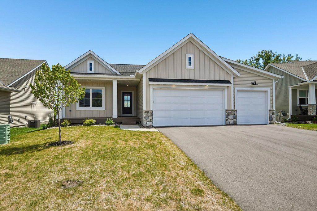 1732 Spruce Street, Farmington, MN 55024