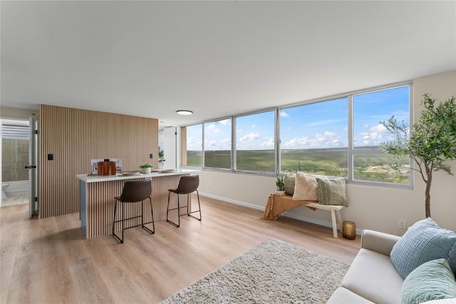 1060 Kamehameha Highway 3007B, Pearl City, HI 96782