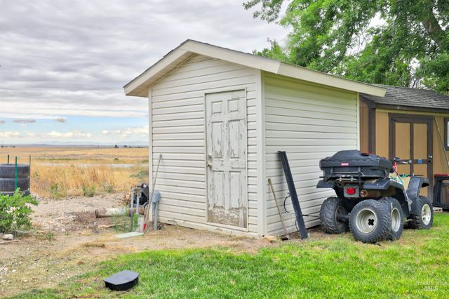 15925 S Curtis Rd, Kuna, ID 83634