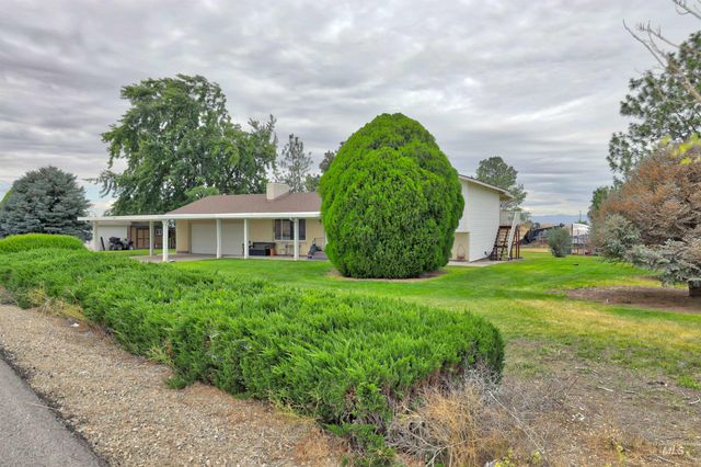 15925 S Curtis Rd, Kuna, ID 83634