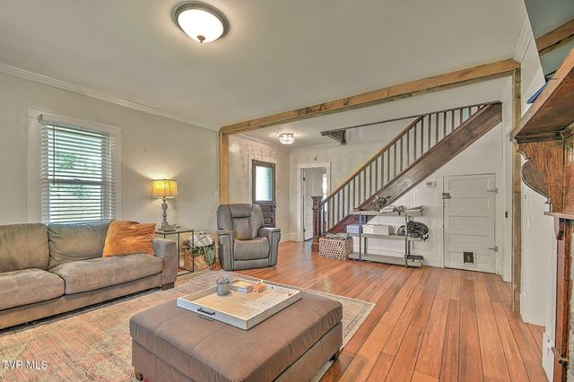 310 Hugh Cox Road, Gray, TN 37615
