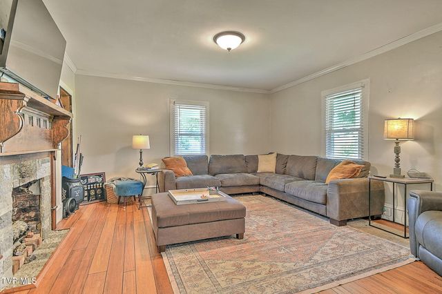 310 Hugh Cox Road, Gray, TN 37615