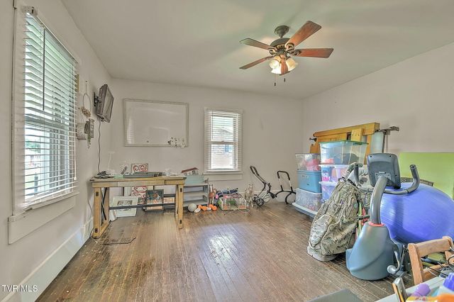 310 Hugh Cox Road, Gray, TN 37615