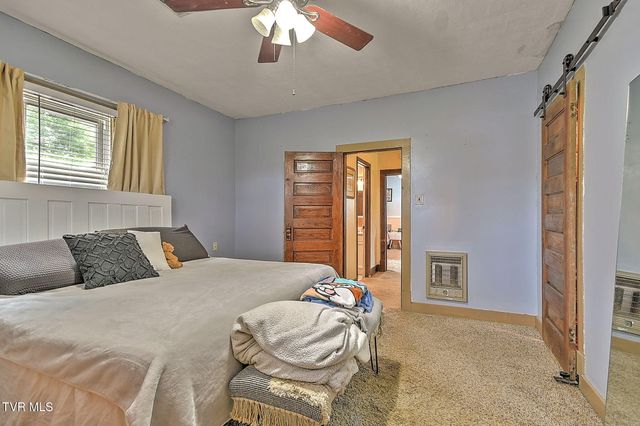 310 Hugh Cox Road, Gray, TN 37615