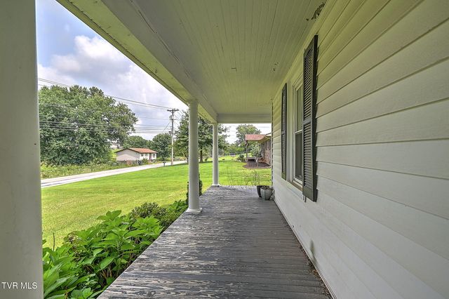 310 Hugh Cox Road, Gray, TN 37615