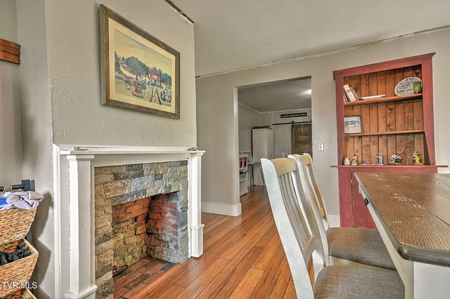 310 Hugh Cox Road, Gray, TN 37615