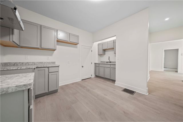 61 Lime Street, Rochester, NY 14606