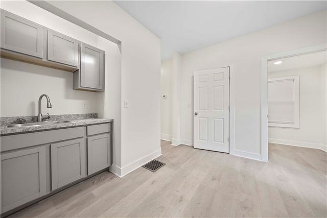 61 Lime Street, Rochester, NY 14606