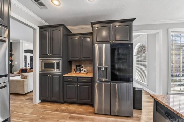 15 Blanchard Drive, Cabot, AR 72023