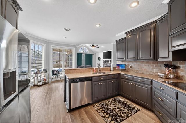 15 Blanchard Drive, Cabot, AR 72023