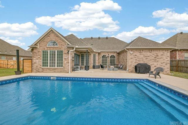 15 Blanchard Drive, Cabot, AR 72023