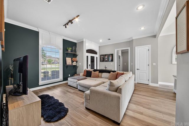 15 Blanchard Drive, Cabot, AR 72023