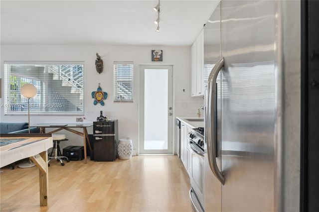 7440 Byron Ave 1B, Miami Beach, FL 33141