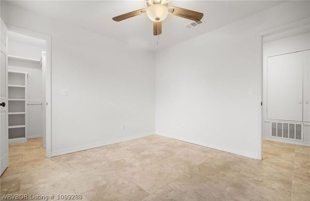 590 S Oak Street, Greenwood, AR 72936