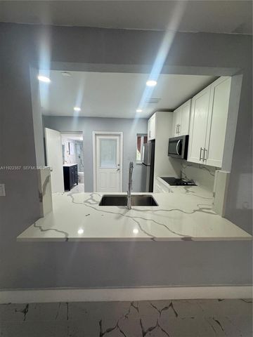 1171 NE 161st Ter 0, North Miami Beach, FL 33162