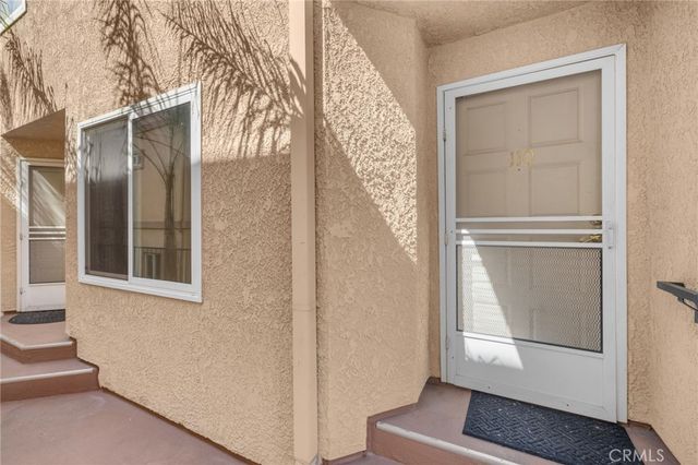 528 E. San Jose Ave 110, Burbank, CA 91501