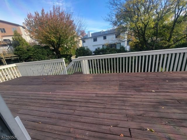307 Center St, Englewood Cliffs Boro, NJ 07632