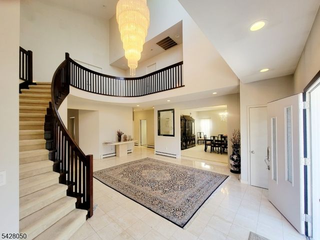 307 Center St, Englewood Cliffs Boro, NJ 07632