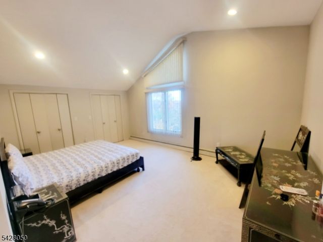 307 Center St, Englewood Cliffs Boro, NJ 07632