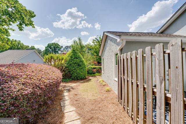 35 Ashleigh Terrace NE, Marietta, GA 30062