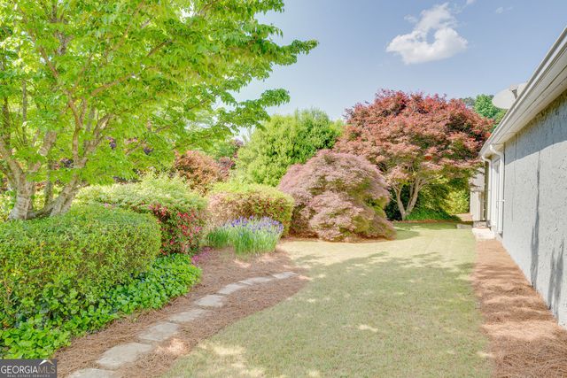 35 Ashleigh Terrace NE, Marietta, GA 30062