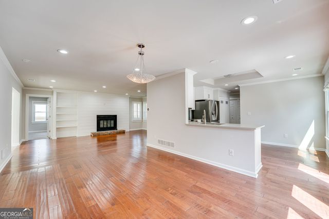 35 Ashleigh Terrace NE, Marietta, GA 30062