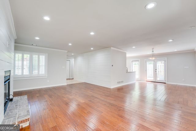 35 Ashleigh Terrace NE, Marietta, GA 30062