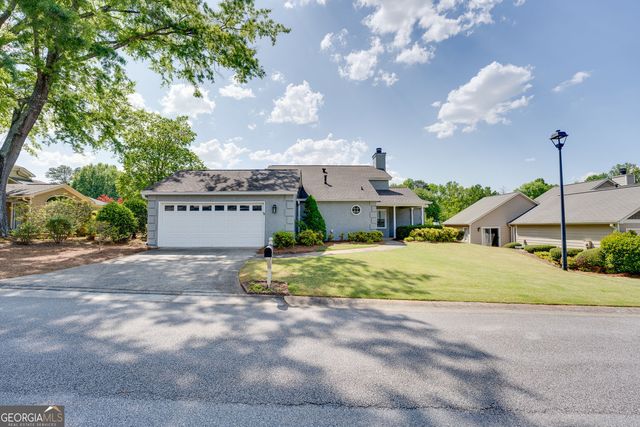 35 Ashleigh Terrace NE, Marietta, GA 30062