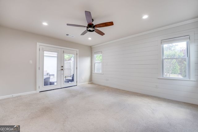 35 Ashleigh Terrace NE, Marietta, GA 30062