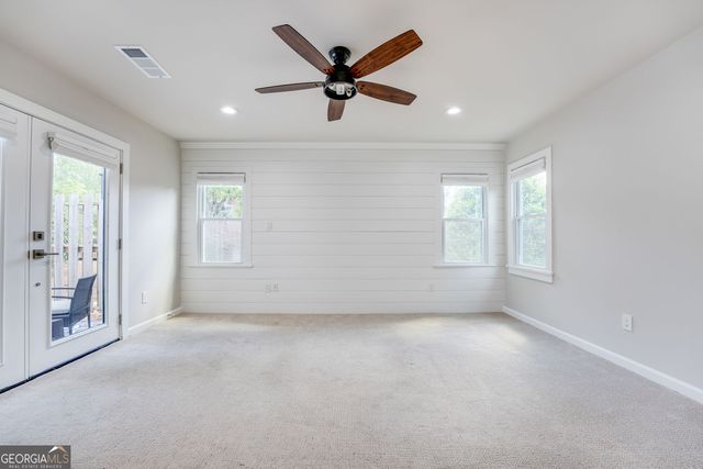 35 Ashleigh Terrace NE, Marietta, GA 30062