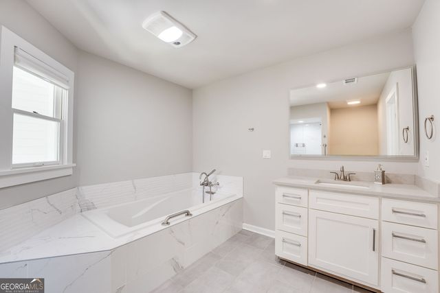 35 Ashleigh Terrace NE, Marietta, GA 30062