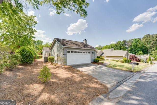 35 Ashleigh Terrace NE, Marietta, GA 30062