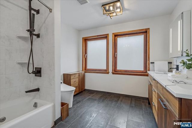 3 Adelina Court, Cedar Grove, NJ 07009