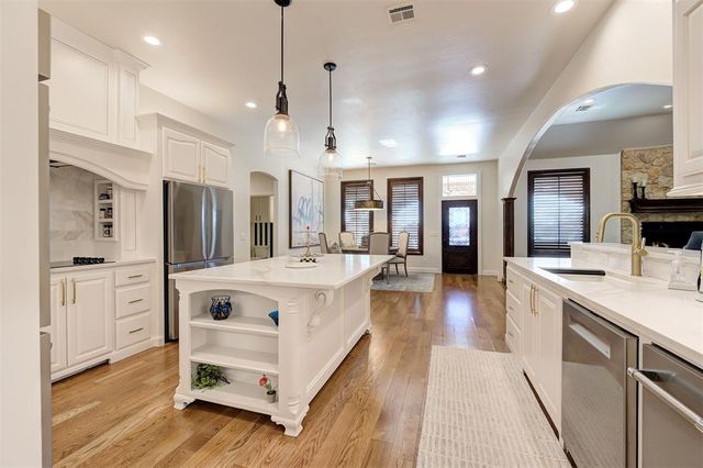 18266 Carlton Way, Edmond, OK 73012