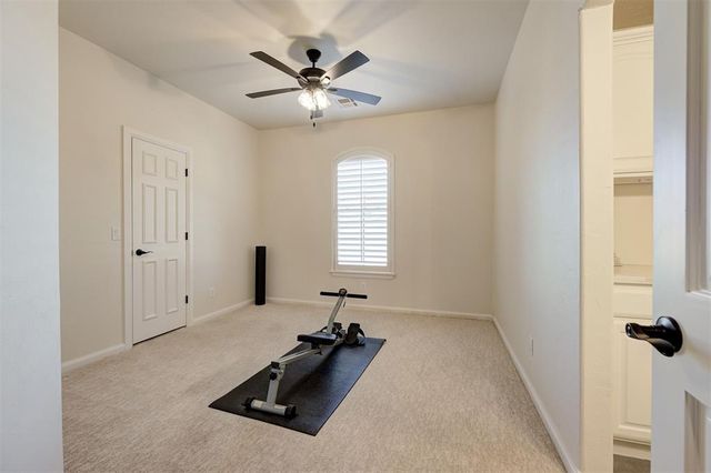 18266 Carlton Way, Edmond, OK 73012