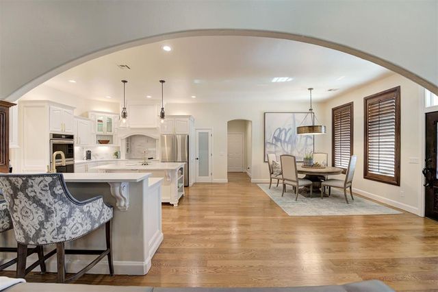 18266 Carlton Way, Edmond, OK 73012