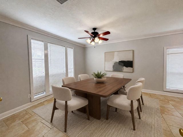 19207 Poplar Trails Lane, Tomball, TX 77375