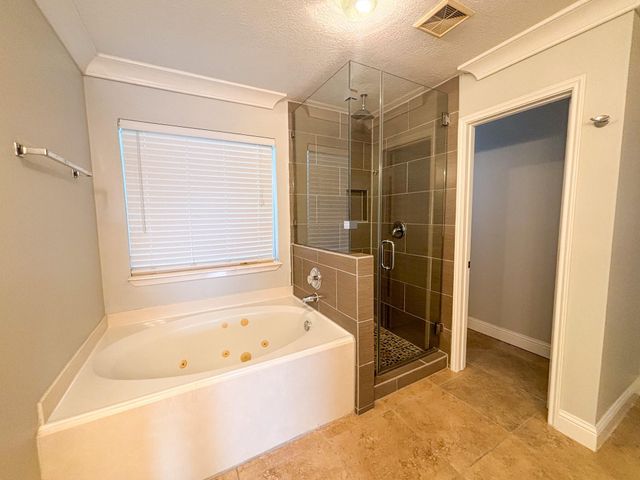 19207 Poplar Trails Lane, Tomball, TX 77375