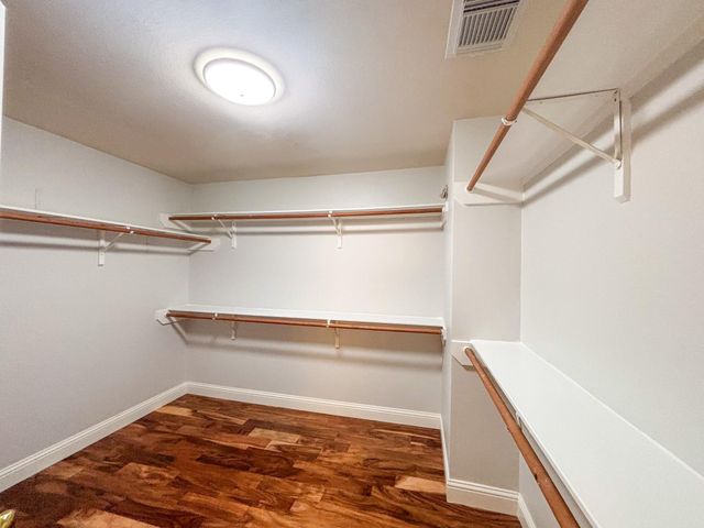 19207 Poplar Trails Lane, Tomball, TX 77375