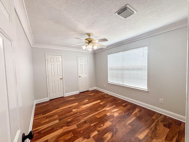 19207 Poplar Trails Lane, Tomball, TX 77375