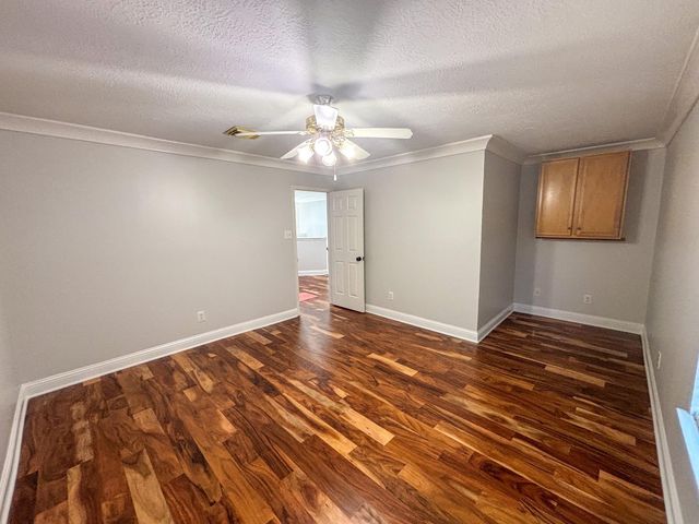 19207 Poplar Trails Lane, Tomball, TX 77375