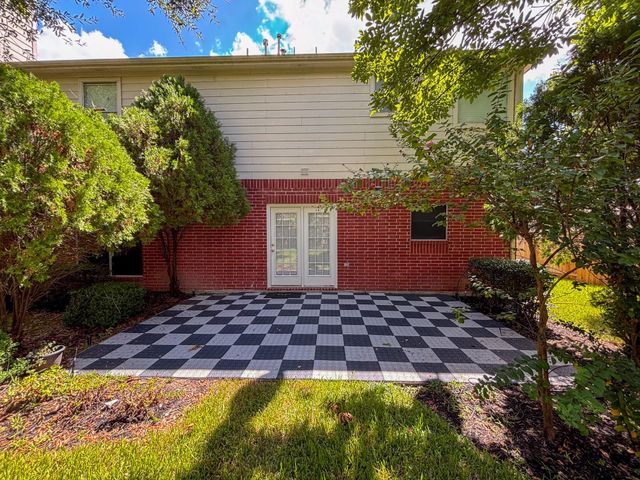 19207 Poplar Trails Lane, Tomball, TX 77375