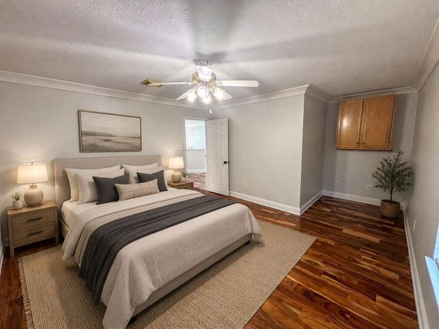 19207 Poplar Trails Lane, Tomball, TX 77375