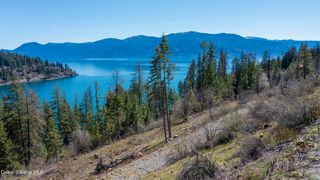 577 Midas Dr, Sagle, ID 83860