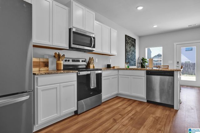 5611 CHESHIRE COVE PLACE, Mccalla, AL 35111