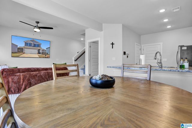 5611 CHESHIRE COVE PLACE, Mccalla, AL 35111