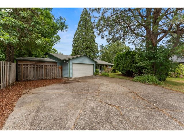 685 Sw 20TH Cir, Troutdale, OR 97060