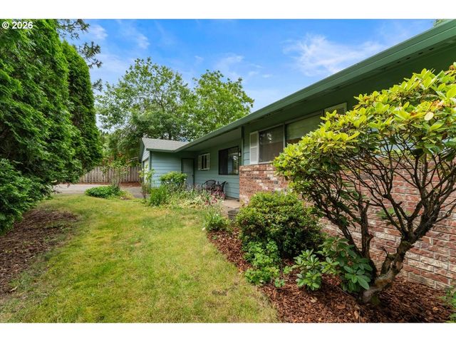 685 Sw 20TH Cir, Troutdale, OR 97060